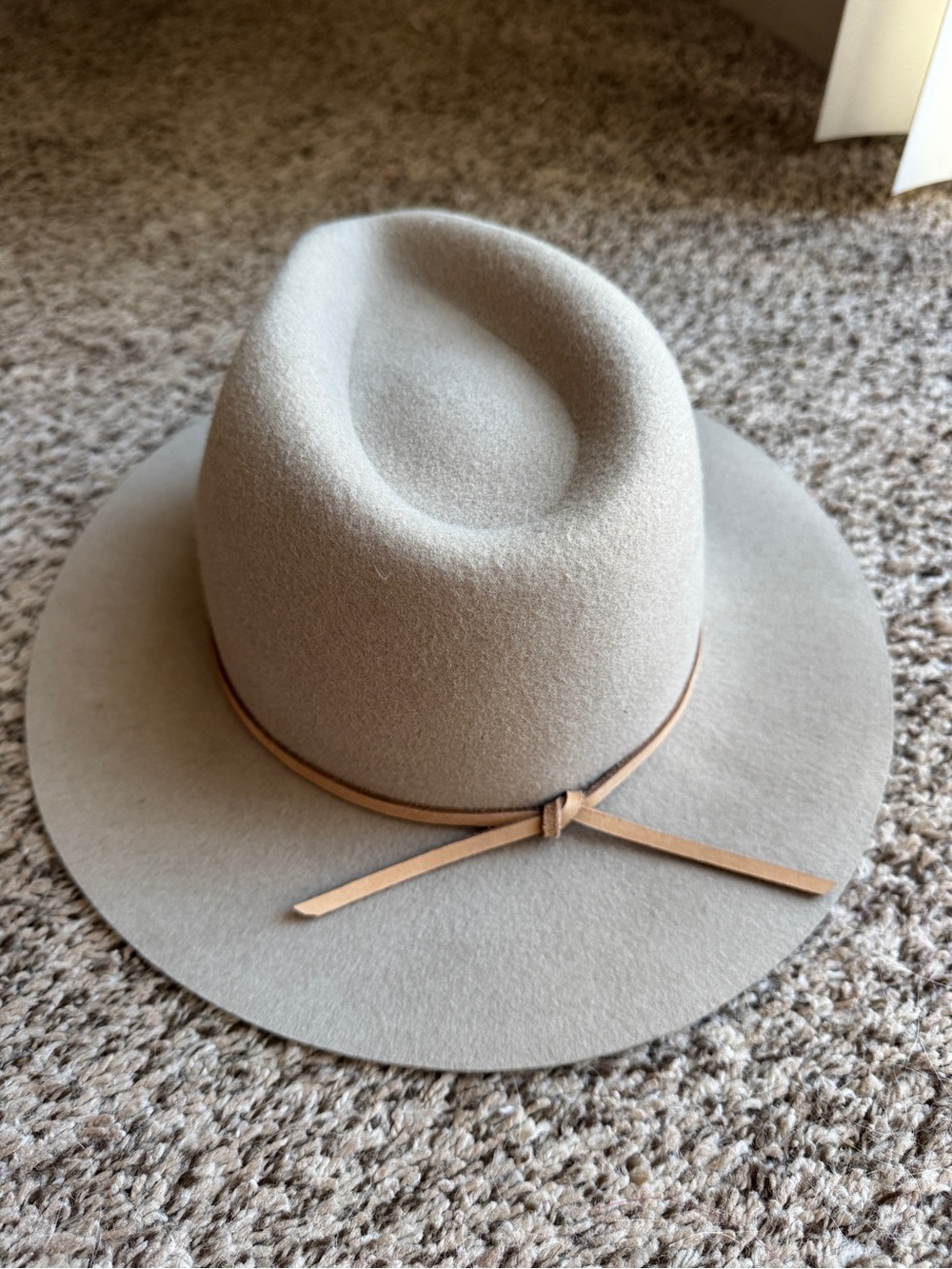 Brixton Wide-Brim Felt Fedora Hat - Beige with Tan Band